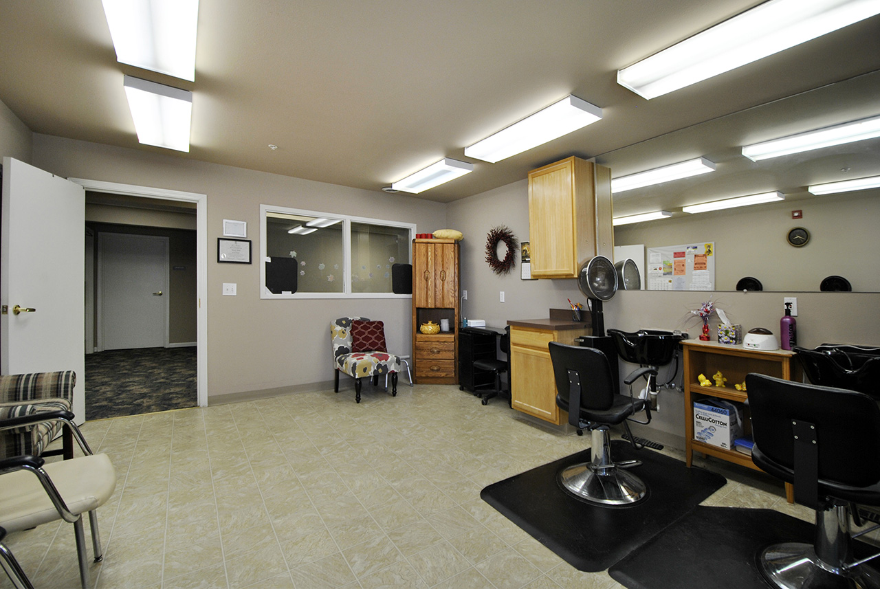 Beauty Salon interior at Swanhaven Manor